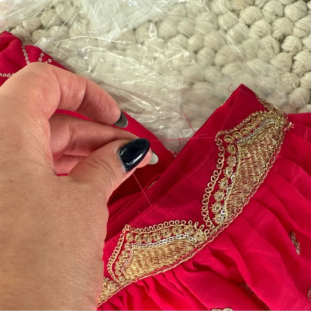 Pink Lehenga with Dupatta - Picture 13 of 15